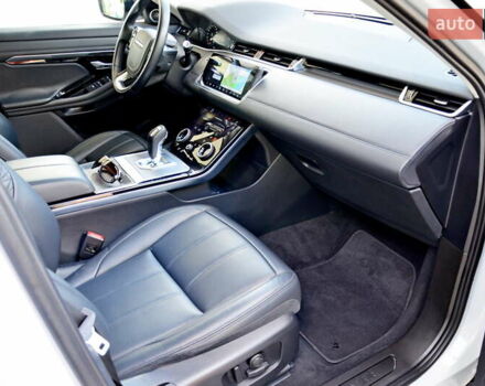 Белый Ленд Ровер Рендж Ровер Эвок, объемом двигателя 2 л и пробегом 53 тыс. км за 41500 $, фото 61 на Automoto.ua