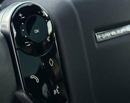 Білий Ленд Ровер Рендж Ровер Евок, об'ємом двигуна 2 л та пробігом 99 тис. км за 28500 $, фото 38 на Automoto.ua