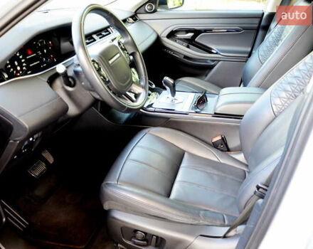 Белый Ленд Ровер Рендж Ровер Эвок, объемом двигателя 2 л и пробегом 53 тыс. км за 41500 $, фото 52 на Automoto.ua