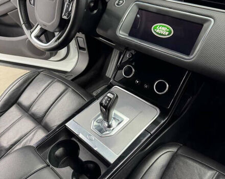 Білий Ленд Ровер Рендж Ровер Евок, об'ємом двигуна 2 л та пробігом 99 тис. км за 28500 $, фото 55 на Automoto.ua