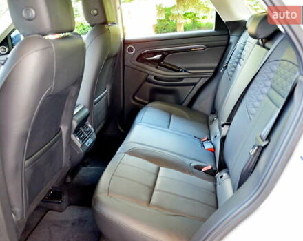 Белый Ленд Ровер Рендж Ровер Эвок, объемом двигателя 2 л и пробегом 53 тыс. км за 41500 $, фото 56 на Automoto.ua