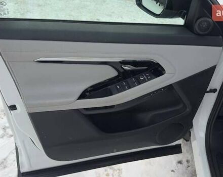 Белый Ленд Ровер Рендж Ровер Эвок, объемом двигателя 2 л и пробегом 58 тыс. км за 29999 $, фото 15 на Automoto.ua