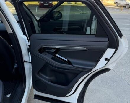 Белый Ленд Ровер Рендж Ровер Эвок, объемом двигателя 2 л и пробегом 77 тыс. км за 27800 $, фото 10 на Automoto.ua