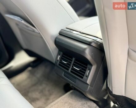 Білий Ленд Ровер Рендж Ровер Евок, об'ємом двигуна 2 л та пробігом 63 тис. км за 36000 $, фото 9 на Automoto.ua
