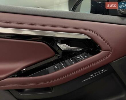 Білий Ленд Ровер Рендж Ровер Евок, об'ємом двигуна 2 л та пробігом 82 тис. км за 39900 $, фото 45 на Automoto.ua