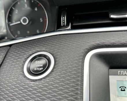 Білий Ленд Ровер Рендж Ровер Евок, об'ємом двигуна 2 л та пробігом 59 тис. км за 29900 $, фото 25 на Automoto.ua