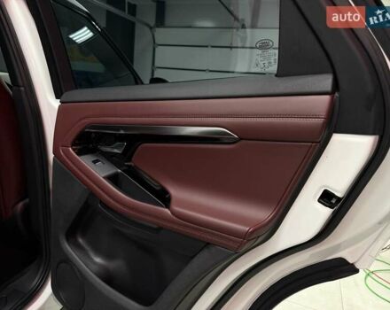 Білий Ленд Ровер Рендж Ровер Евок, об'ємом двигуна 2 л та пробігом 82 тис. км за 39900 $, фото 51 на Automoto.ua