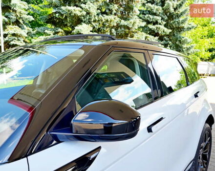 Белый Ленд Ровер Рендж Ровер Эвок, объемом двигателя 2 л и пробегом 53 тыс. км за 41500 $, фото 2 на Automoto.ua