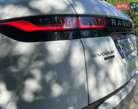Белый Ленд Ровер Рендж Ровер Эвок, объемом двигателя 2 л и пробегом 70 тыс. км за 31800 $, фото 17 на Automoto.ua