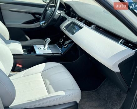 Білий Ленд Ровер Рендж Ровер Евок, об'ємом двигуна 2 л та пробігом 63 тис. км за 36000 $, фото 10 на Automoto.ua