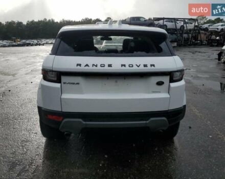 Білий Ленд Ровер Рендж Ровер Евок, об'ємом двигуна 2 л та пробігом 160 тис. км за 10750 $, фото 6 на Automoto.ua