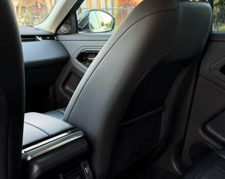 Белый Ленд Ровер Рендж Ровер Эвок, объемом двигателя 2 л и пробегом 98 тыс. км за 34700 $, фото 4 на Automoto.ua