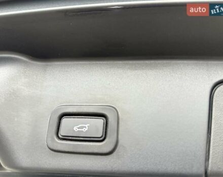 Білий Ленд Ровер Рендж Ровер Евок, об'ємом двигуна 2 л та пробігом 59 тис. км за 29900 $, фото 15 на Automoto.ua