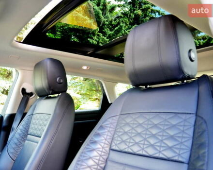 Белый Ленд Ровер Рендж Ровер Эвок, объемом двигателя 2 л и пробегом 53 тыс. км за 41500 $, фото 54 на Automoto.ua