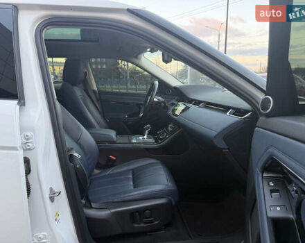 Белый Ленд Ровер Рендж Ровер Эвок, объемом двигателя 2 л и пробегом 63 тыс. км за 37500 $, фото 34 на Automoto.ua