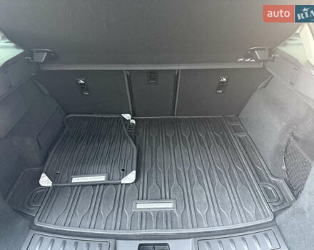 Белый Ленд Ровер Рендж Ровер Эвок, объемом двигателя 2 л и пробегом 63 тыс. км за 37500 $, фото 28 на Automoto.ua