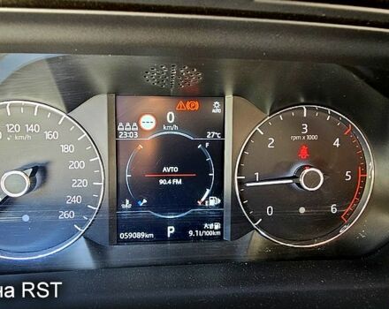 Білий Ленд Ровер Рендж Ровер Евок, об'ємом двигуна 2 л та пробігом 59 тис. км за 26500 $, фото 12 на Automoto.ua