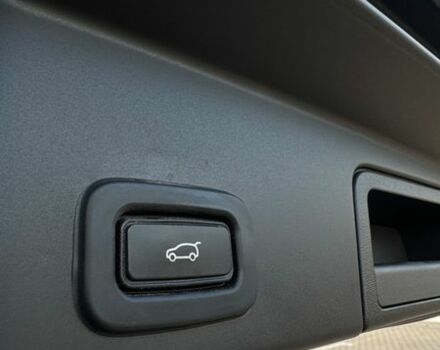 Белый Ленд Ровер Рендж Ровер Эвок, объемом двигателя 2 л и пробегом 99 тыс. км за 27999 $, фото 28 на Automoto.ua