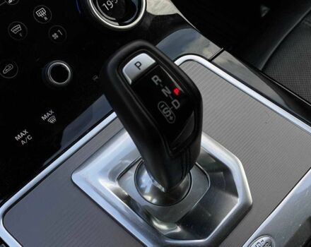 Белый Ленд Ровер Рендж Ровер Эвок, объемом двигателя 2 л и пробегом 55 тыс. км за 38490 $, фото 22 на Automoto.ua