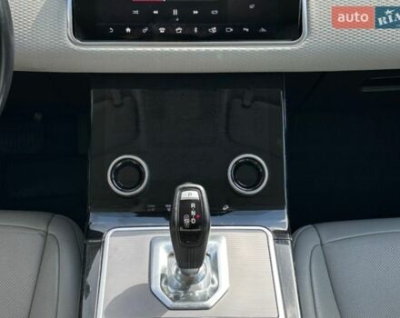 Белый Ленд Ровер Рендж Ровер Эвок, объемом двигателя 2 л и пробегом 135 тыс. км за 36000 $, фото 43 на Automoto.ua