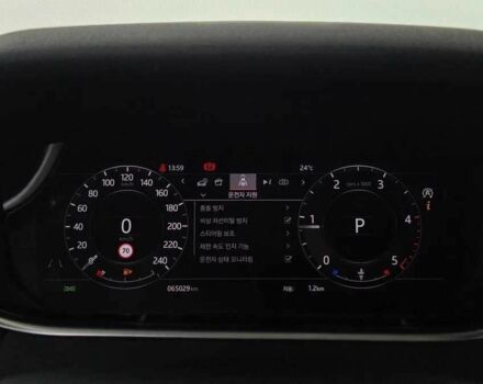 Білий Ленд Ровер Рендж Ровер Евок, об'ємом двигуна 2 л та пробігом 65 тис. км за 21000 $, фото 8 на Automoto.ua