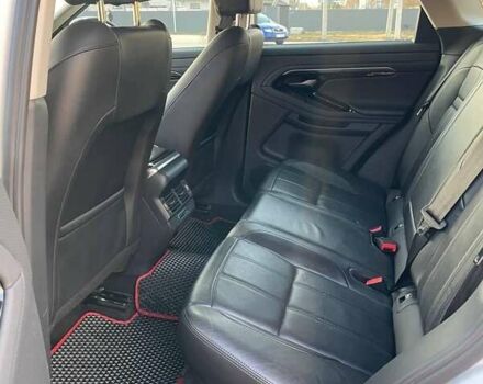 Білий Ленд Ровер Рендж Ровер Евок, об'ємом двигуна 2 л та пробігом 98 тис. км за 33999 $, фото 2 на Automoto.ua