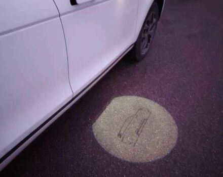 Белый Ленд Ровер Рендж Ровер Эвок, объемом двигателя 2 л и пробегом 45 тыс. км за 20000 $, фото 17 на Automoto.ua