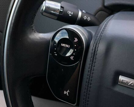 Белый Ленд Ровер Рендж Ровер Эвок, объемом двигателя 2 л и пробегом 55 тыс. км за 38490 $, фото 17 на Automoto.ua