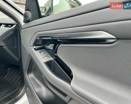 Белый Ленд Ровер Рендж Ровер Эвок, объемом двигателя 2 л и пробегом 40 тыс. км за 30950 $, фото 58 на Automoto.ua