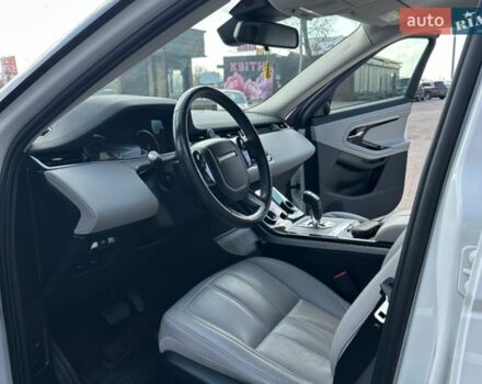 Белый Ленд Ровер Рендж Ровер Эвок, объемом двигателя 2 л и пробегом 135 тыс. км за 36000 $, фото 34 на Automoto.ua