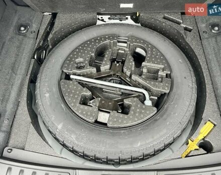 Белый Ленд Ровер Рендж Ровер Эвок, объемом двигателя 2 л и пробегом 40 тыс. км за 30950 $, фото 82 на Automoto.ua