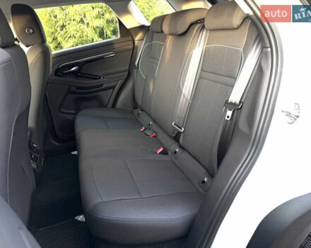 Білий Ленд Ровер Рендж Ровер Евок, об'ємом двигуна 2 л та пробігом 40 тис. км за 29990 $, фото 91 на Automoto.ua