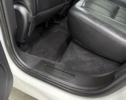 Білий Ленд Ровер Рендж Ровер Евок, об'ємом двигуна 2 л та пробігом 59 тис. км за 25999 $, фото 34 на Automoto.ua