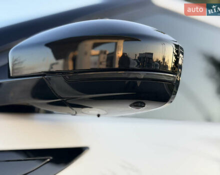 Білий Ленд Ровер Рендж Ровер Евок, об'ємом двигуна 2 л та пробігом 42 тис. км за 33000 $, фото 12 на Automoto.ua