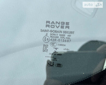 Белый Ленд Ровер Рендж Ровер Эвок, объемом двигателя 2 л и пробегом 86 тыс. км за 39500 $, фото 12 на Automoto.ua