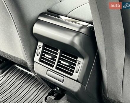 Белый Ленд Ровер Рендж Ровер Эвок, объемом двигателя 2 л и пробегом 40 тыс. км за 30950 $, фото 74 на Automoto.ua