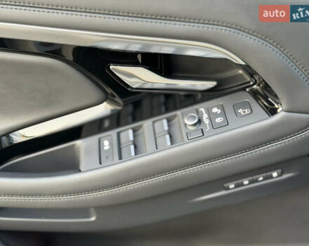 Білий Ленд Ровер Рендж Ровер Евок, об'ємом двигуна 2 л та пробігом 42 тис. км за 33000 $, фото 31 на Automoto.ua