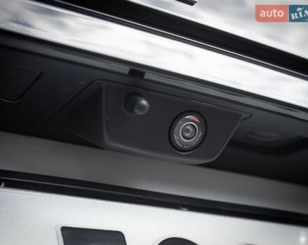 Белый Ленд Ровер Рендж Ровер Эвок, объемом двигателя 2 л и пробегом 88 тыс. км за 28000 $, фото 50 на Automoto.ua