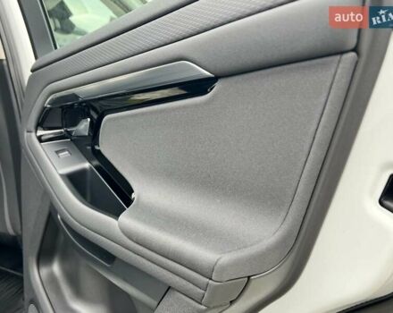 Белый Ленд Ровер Рендж Ровер Эвок, объемом двигателя 2 л и пробегом 40 тыс. км за 30950 $, фото 69 на Automoto.ua