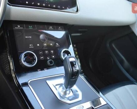 Білий Ленд Ровер Рендж Ровер Евок, об'ємом двигуна 2 л та пробігом 70 тис. км за 33900 $, фото 34 на Automoto.ua