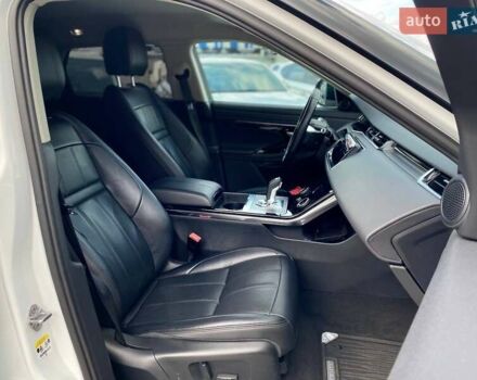 Білий Ленд Ровер Рендж Ровер Евок, об'ємом двигуна 2 л та пробігом 55 тис. км за 38490 $, фото 23 на Automoto.ua