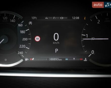 Белый Ленд Ровер Рендж Ровер Эвок, объемом двигателя 2 л и пробегом 88 тыс. км за 28000 $, фото 18 на Automoto.ua