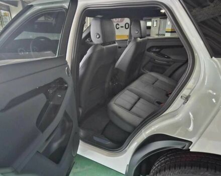 Білий Ленд Ровер Рендж Ровер Евок, об'ємом двигуна 2 л та пробігом 50 тис. км за 24000 $, фото 8 на Automoto.ua