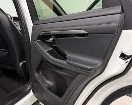 Білий Ленд Ровер Рендж Ровер Евок, об'ємом двигуна 2 л та пробігом 59 тис. км за 25999 $, фото 39 на Automoto.ua