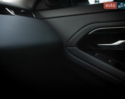 Белый Ленд Ровер Рендж Ровер Эвок, объемом двигателя 2 л и пробегом 88 тыс. км за 28000 $, фото 38 на Automoto.ua