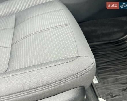 Белый Ленд Ровер Рендж Ровер Эвок, объемом двигателя 2 л и пробегом 40 тыс. км за 30950 $, фото 64 на Automoto.ua