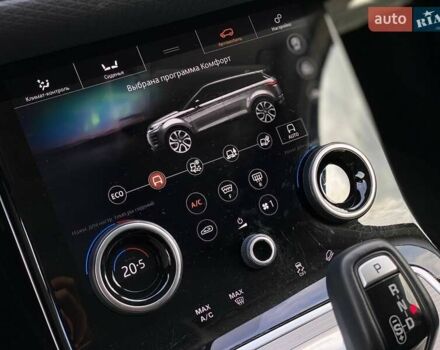 Білий Ленд Ровер Рендж Ровер Евок, об'ємом двигуна 2 л та пробігом 55 тис. км за 38490 $, фото 30 на Automoto.ua