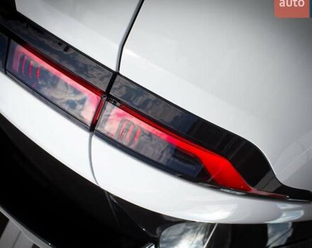 Белый Ленд Ровер Рендж Ровер Эвок, объемом двигателя 2 л и пробегом 88 тыс. км за 28000 $, фото 49 на Automoto.ua