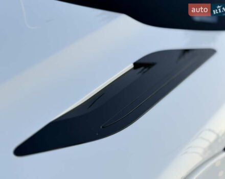 Білий Ленд Ровер Рендж Ровер Евок, об'ємом двигуна 2 л та пробігом 42 тис. км за 33000 $, фото 13 на Automoto.ua