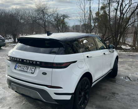 Білий Ленд Ровер Рендж Ровер Евок, об'ємом двигуна 2 л та пробігом 60 тис. км за 27700 $, фото 1 на Automoto.ua